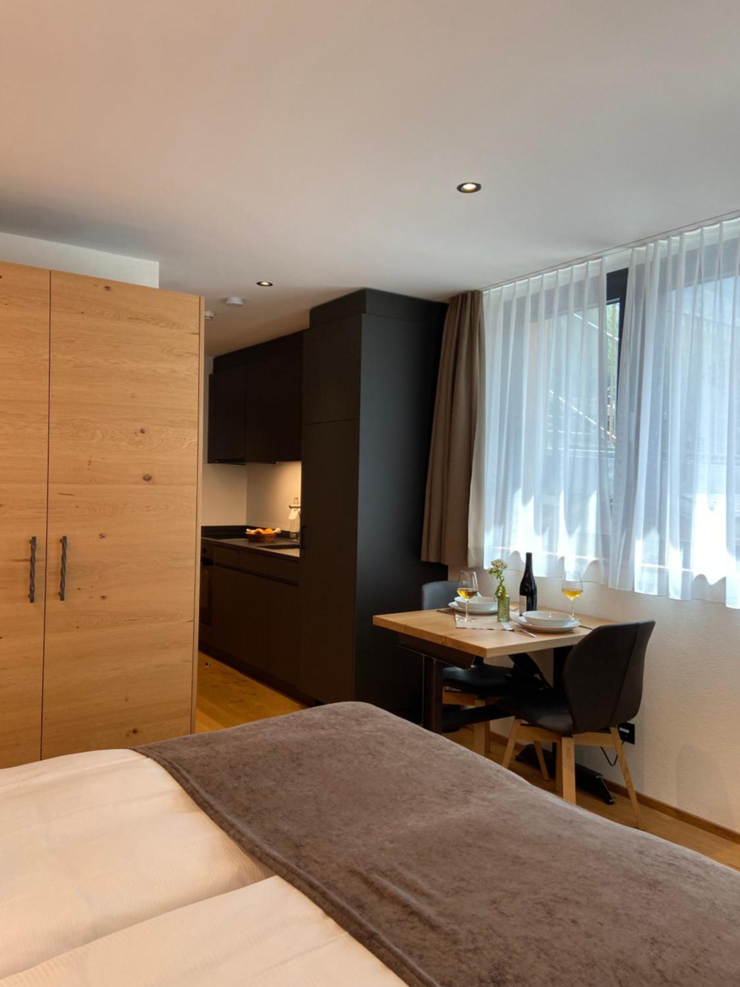 Hotel Porta Cervino Täsch Eksteriør bilde